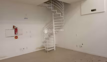 Ponto comercial para alugar na Rua Lauro Linhares, 2010, Trindade, Florianópolis, 46 m2 por R$ 10.000