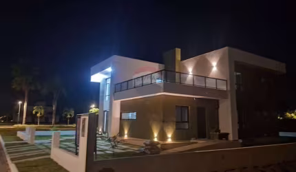 'Luxo e Segurança em uma casa recem construida com 04 suites em Aldeia'
