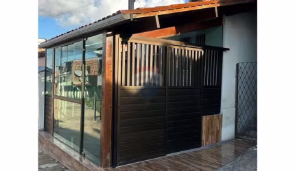 VENDO CASA EM GRAVATÁ