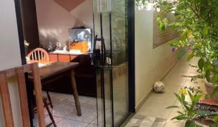 Casa com 5 quartos, à venda, 212m², no Bairro Independência, Ribeirão Preto-SP