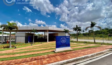 Lote / Terreno em Condomínio Campo de Medeiros- Medeiros - Jundiaí