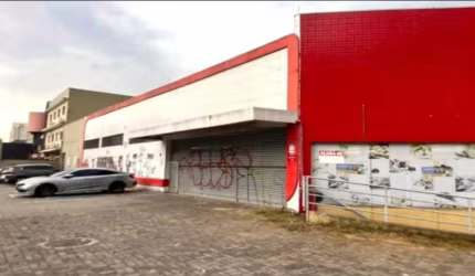 Galpão para alugar na Vila Carrão em São Paulo, 1.800m²,  comercial