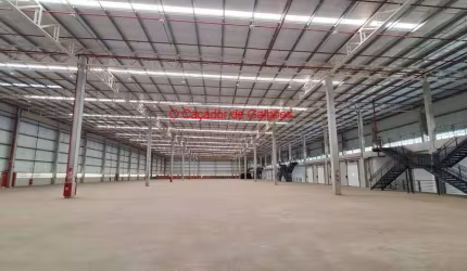 Galpão industrial e logístico para alugar em Araçariguama na Rodovia Castelo Branco