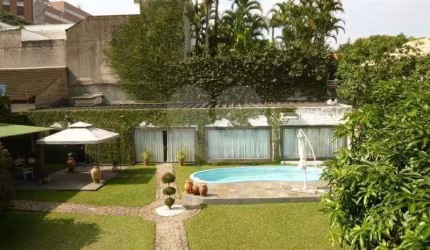 Sobrado com 3 quartos à venda em Jardim Leonor - SP