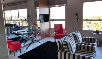 Apartamento com 1 quartos à venda ou para locação em Santo Amaro - SP