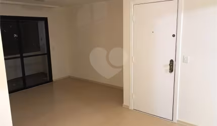 Apartamento com 3 quartos à venda em Fazenda Morumbi - SP