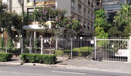Apartamento com 4 quartos à venda ou para locação em Bela Vista - SP