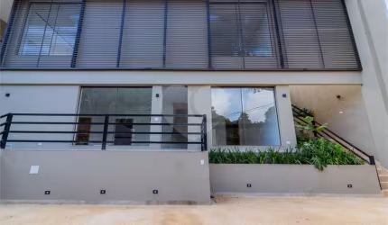 Casa com 4 quartos à venda em Jardim Guedala - SP
