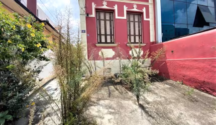 Casa térrea com 4 quartos à venda em Santana - SP