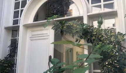 Casa com 4 quartos à venda em Caxingui - SP