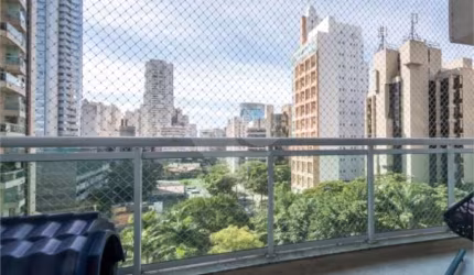 Apartamento com 3 quartos à venda em Cidade Monções - SP