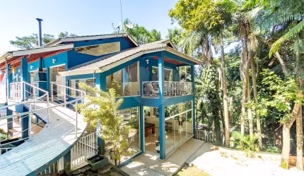 Condomínio com 3 quartos à venda em Condomínio Iolanda - SP