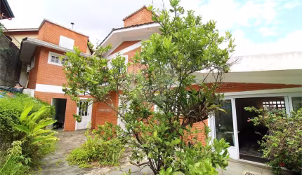 Casa com 3 quartos à venda em Jardim Panorama - SP