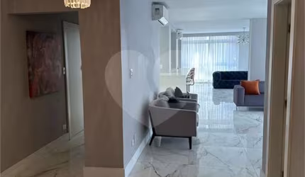 Apartamento com 3 quartos para locação em Jardim Paulista - SP