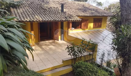 Casa com 3 quartos à venda em Condomínio Iolanda - SP