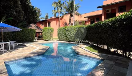 Condomínio com 2 quartos à venda ou para locação em Riviera - SP