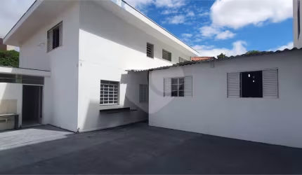 Sobrado com 4 quartos à venda em Jardim Vergueiro - SP