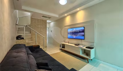 Casa com 3 quartos à venda em Jardim Las Palmas - SP