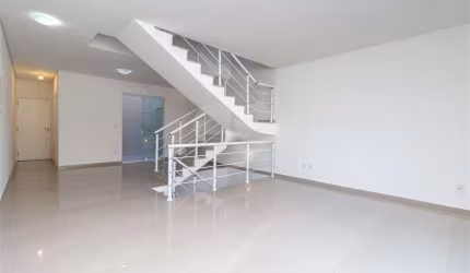 Sobrado com 3 quartos à venda em Vila Jaguara - SP