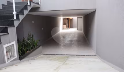 Sobrado com 3 quartos à venda em Vila São Geraldo - SP