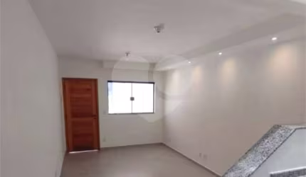 Sobrado com 3 quartos à venda em Jardim Maristela - SP
