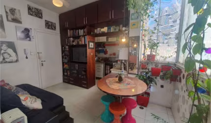 Apartamento com 1 quartos à venda em Bela Vista - SP