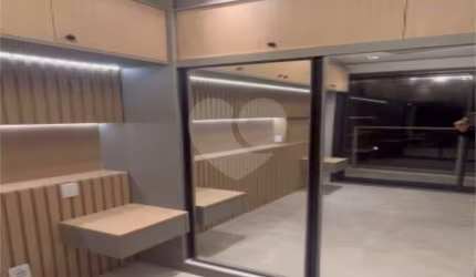 Apartamento com 1 quartos à venda ou para locação em Pinheiros - SP
