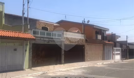 Sobrado com 3 quartos à venda em Jardim Brasília (zona Leste) - SP