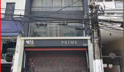 Prédio inteiro à venda ou para locação em Pinheiros - SP