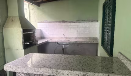 Sobrado com 4 quartos à venda em Jardim Antonio Von Zuben - SP