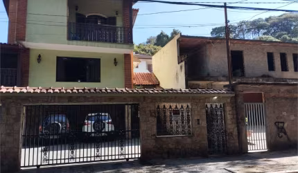 Sobrado com 4 quartos à venda em Jardim Guapira - SP