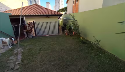 Casa térrea com 2 quartos à venda em Santa Teresinha - SP