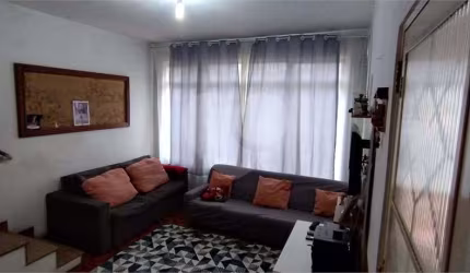 Sobrado com 3 quartos à venda em Vila Mangalot - SP