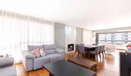 Apartamento com 4 quartos à venda em Perdizes - SP