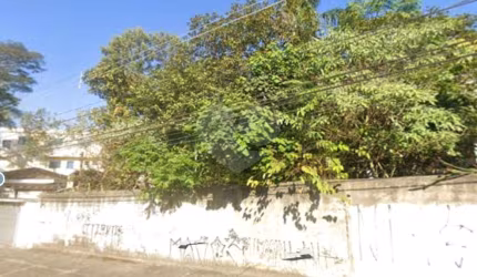 Terreno à venda em Jardim Bonfiglioli - SP