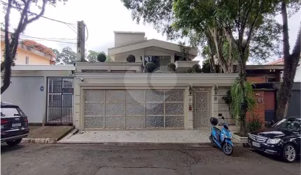Casa com 4 quartos à venda em Pacaembu - SP