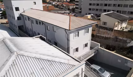 Prédio inteiro à venda em Vila Bertioga - SP