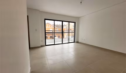 Condomínio com 3 quartos à venda em José Menino - SP