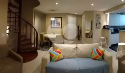 Duplex com 3 quartos à venda em Vila Andrade - SP