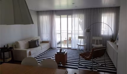Apartamento com 3 quartos à venda em Lar São Paulo - SP