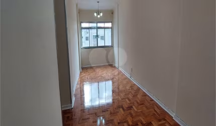 Apartamento com 3 quartos à venda em Aclimação - SP