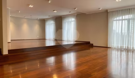 Apartamento com 4 quartos à venda ou para locação em Vila Andrade - SP