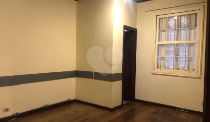 Prédio inteiro à venda ou para locação em Vila Mariana - SP