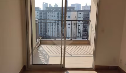 Apartamento com 2 quartos à venda ou para locação em Santo Amaro - SP