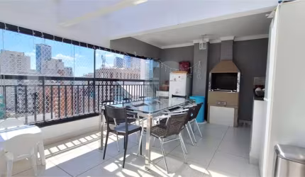 Apartamento com 3 quartos à venda ou para locação em Vila Olímpia - SP