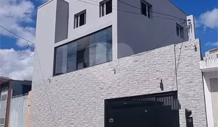 Sobrado com 2 quartos à venda ou para locação em Piqueri - SP