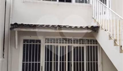 Casa de vila com 3 quartos à venda em Barra Funda - SP