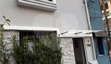 Sobrado com 3 quartos à venda em Pinheiros - SP
