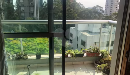 Apartamento com 3 quartos à venda em Jardim Londrina - SP