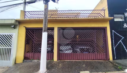 Casa com 3 quartos à venda em Vila Darli - SP